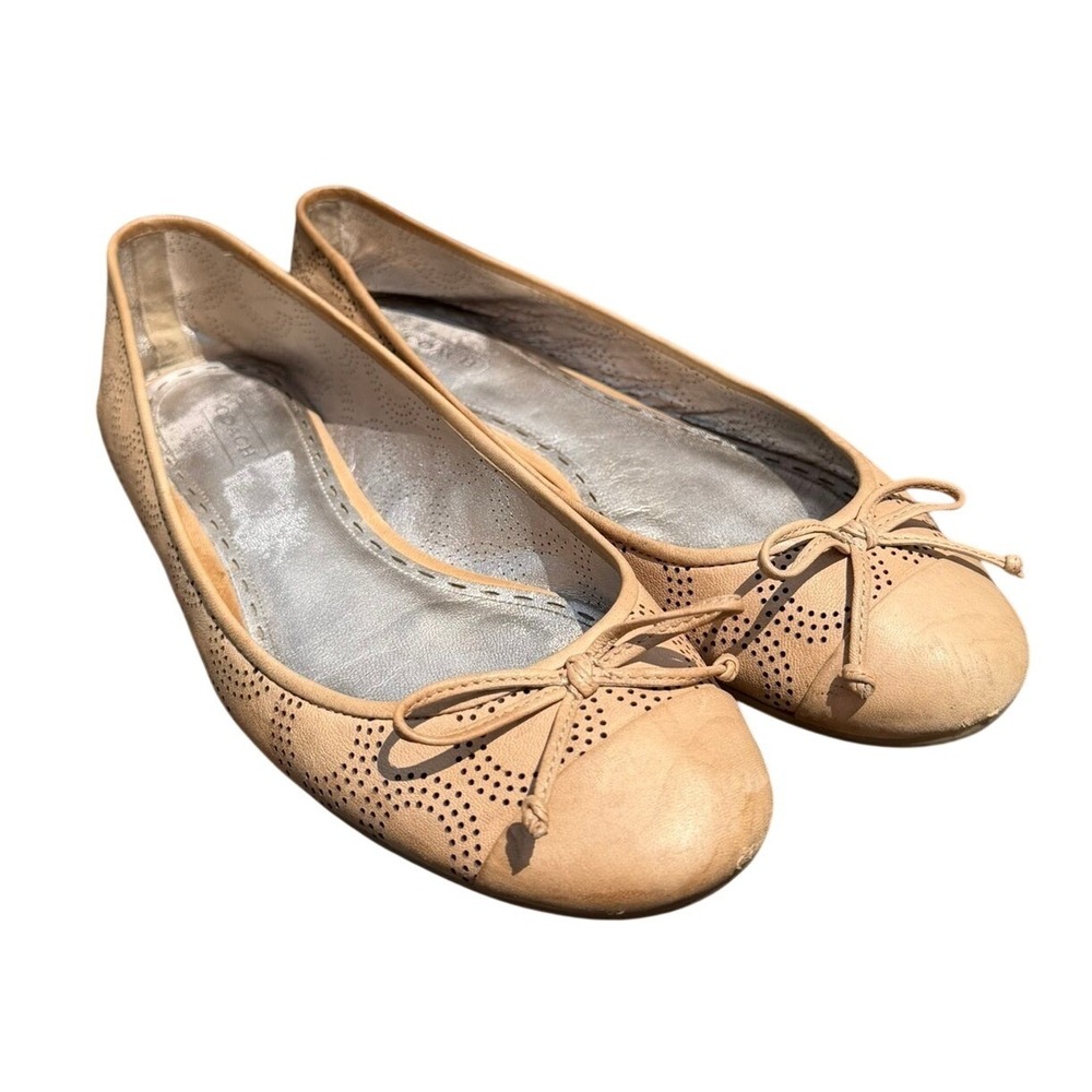 Coach Women's Kathy Leather Beige Perforated Logo Ballet Bow Flats Sz 8B